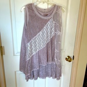 Beautiful 2 piece woman’s top